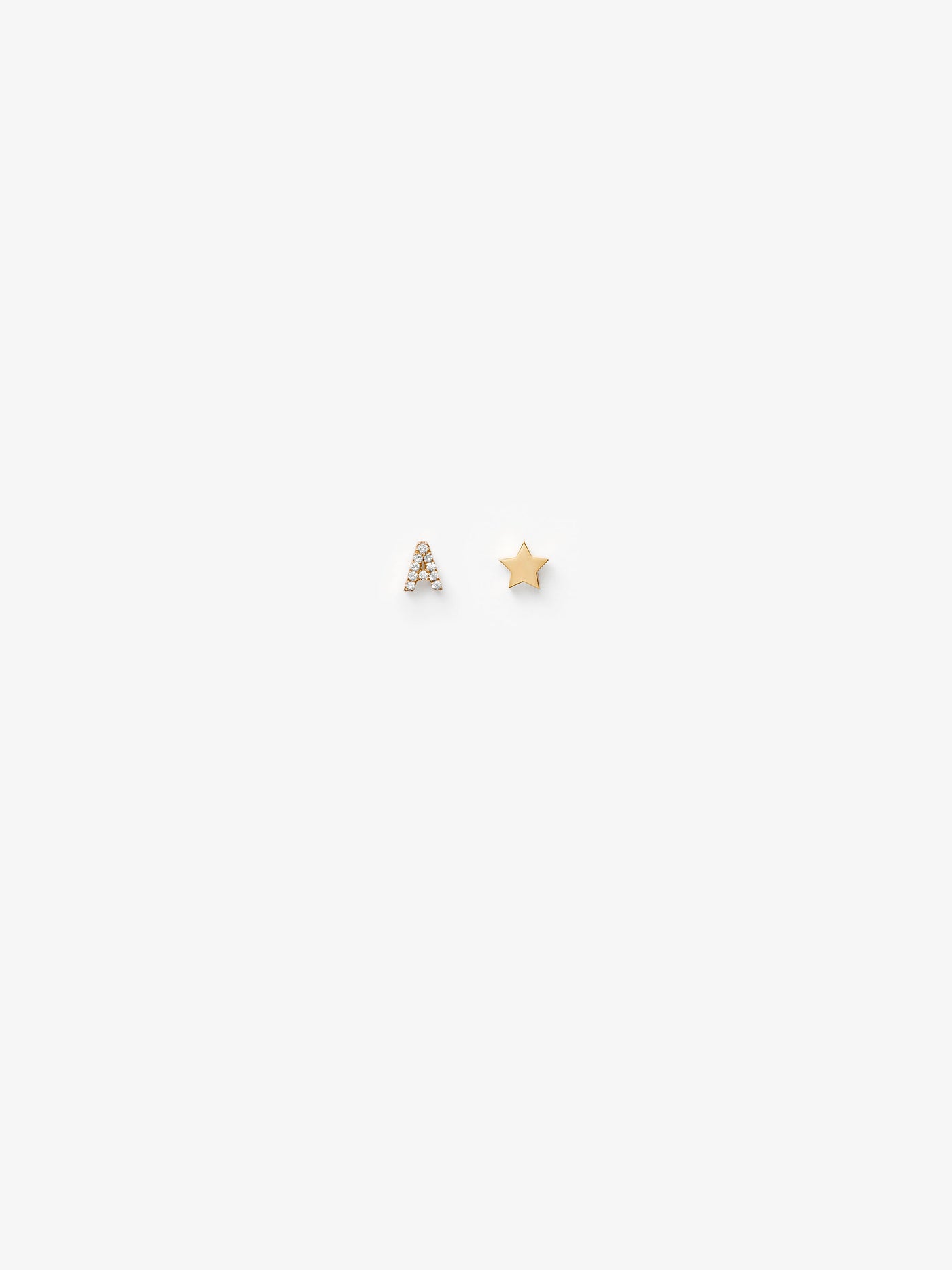 One Letter and Star Stud Earrings in Diamonds and 18k Gold
