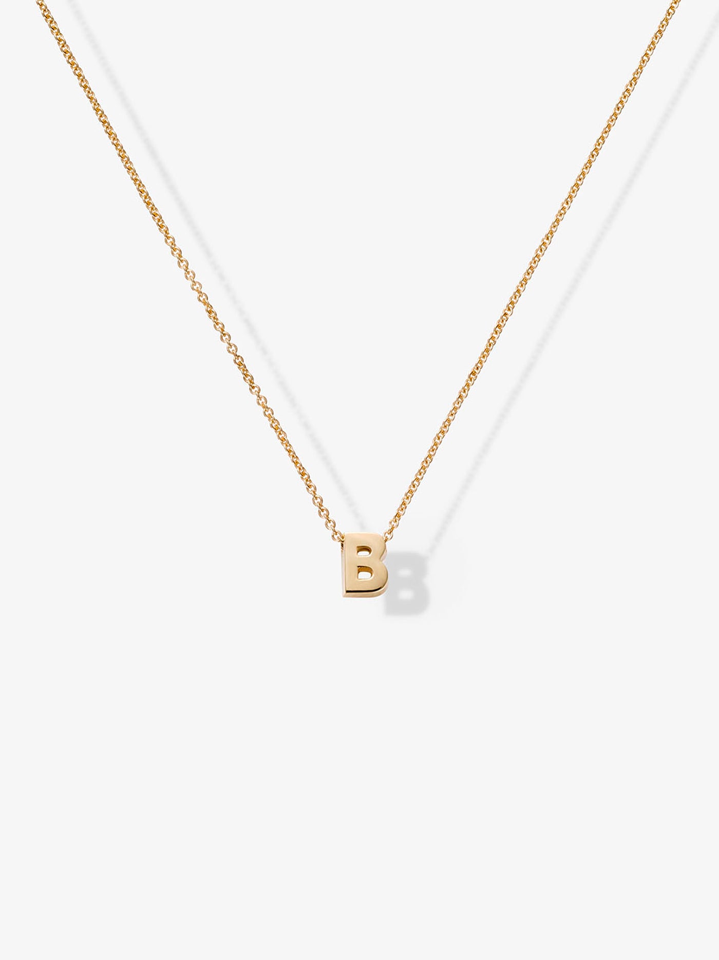 Letter B Necklace in 18k Gold