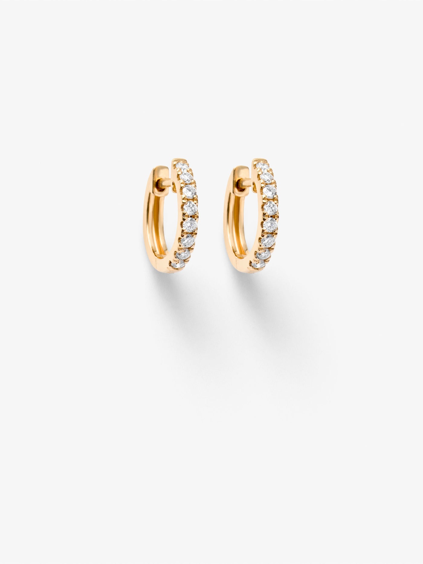 Huggie Earrings in Diamonds and 18k Gold
